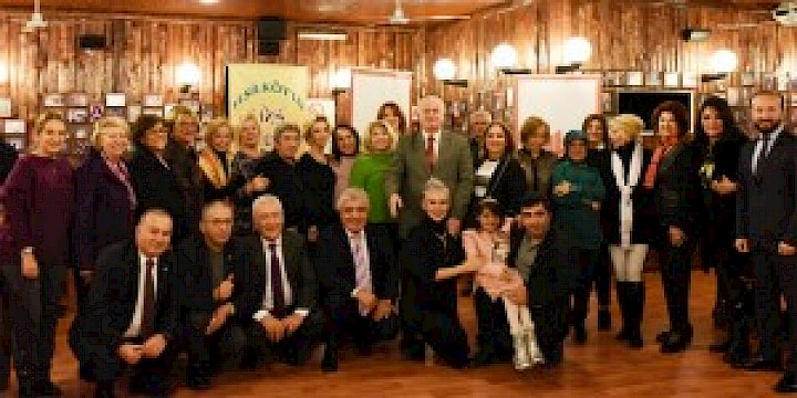 YENİ YILI DİYALİZ HASTALARIMIZLA KUTLADIK