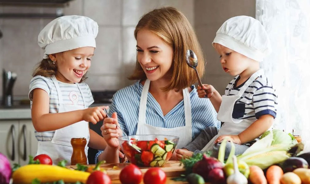 Bebeklerde ve Okul Çağı Öncesi Çocuklarda Sağlıklı Beslenme