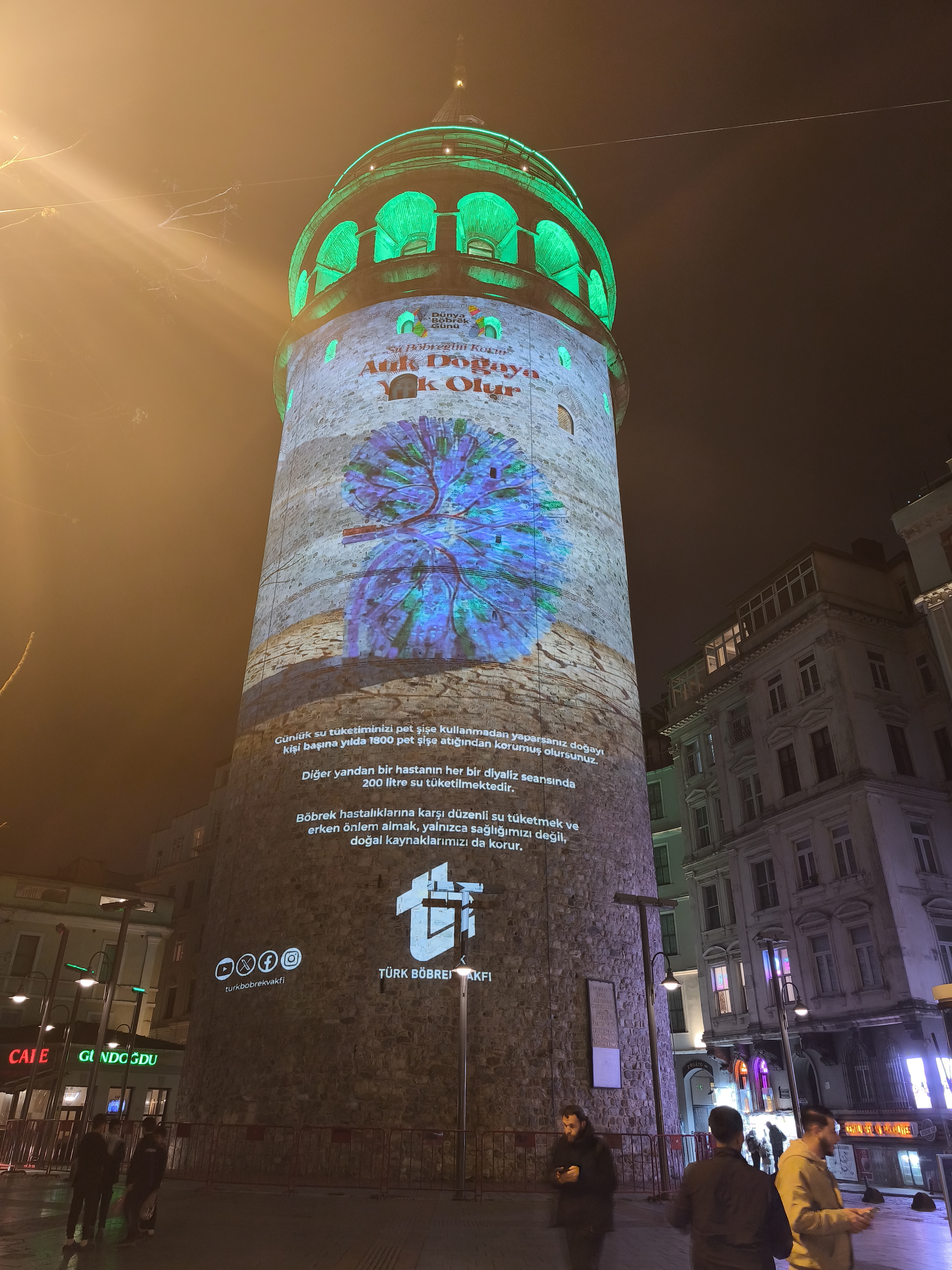 Dünya Böbrek Günü Görselimiz Galata Kulesi&acute;nde