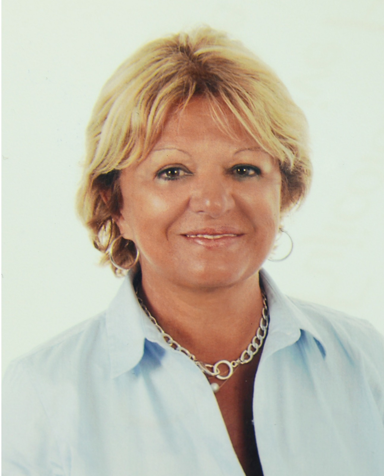 Mukaddes Yama&ccedil;